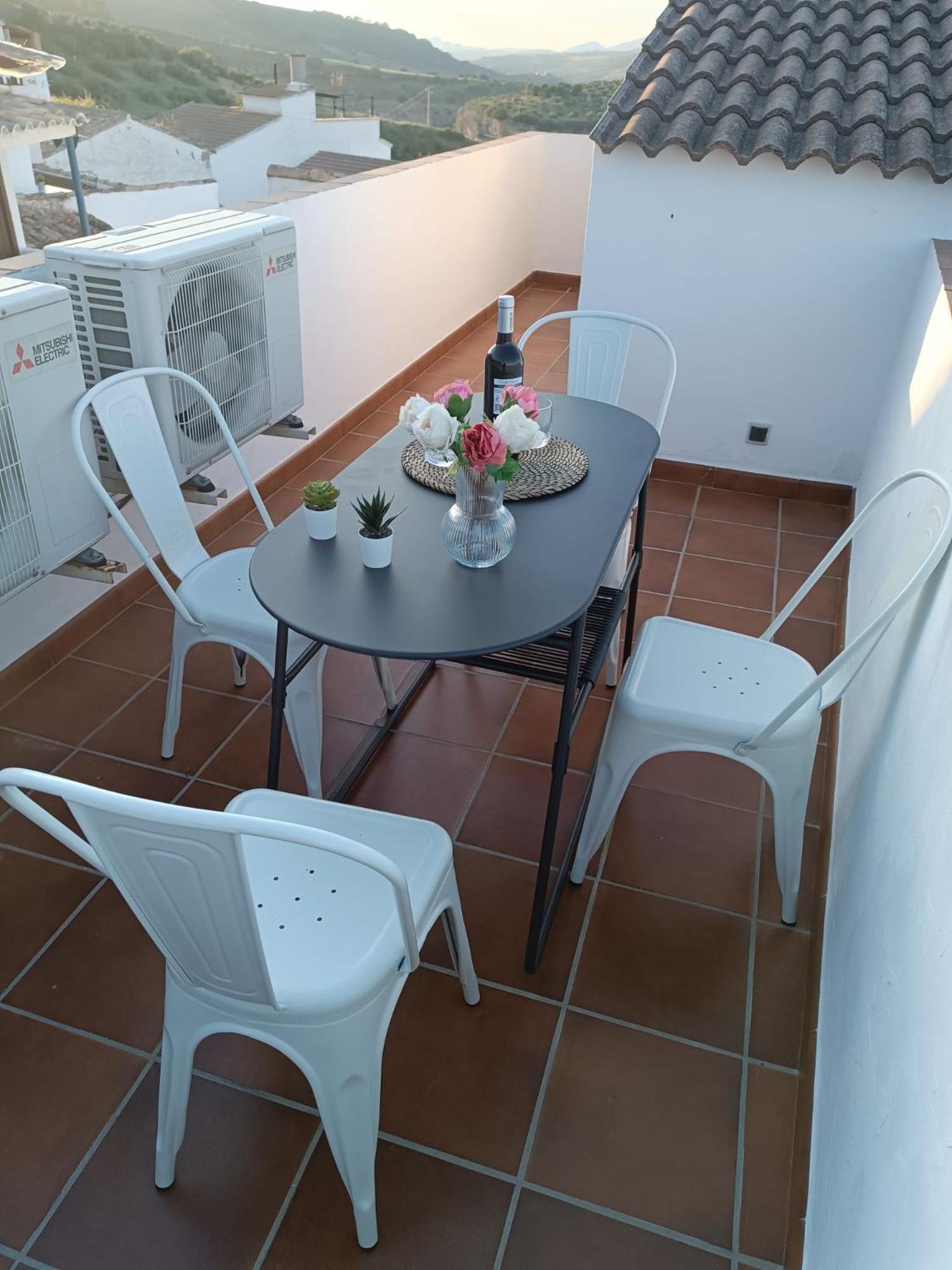 Casita Ladera, Setenil - Cadiz Setenil De Las Bodegas Exterior foto